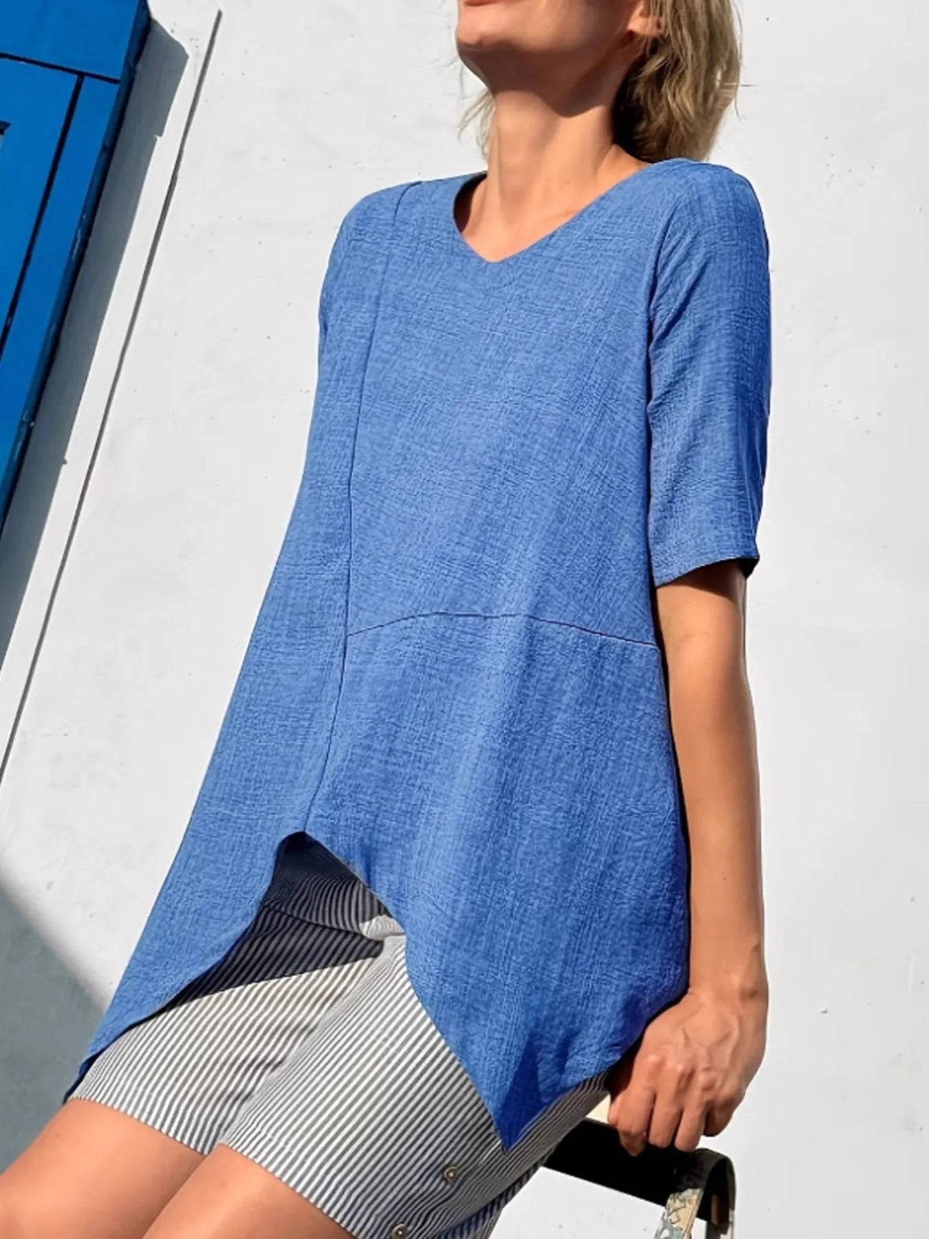 Asymmetric Hem Relaxed Fit T-Shirt