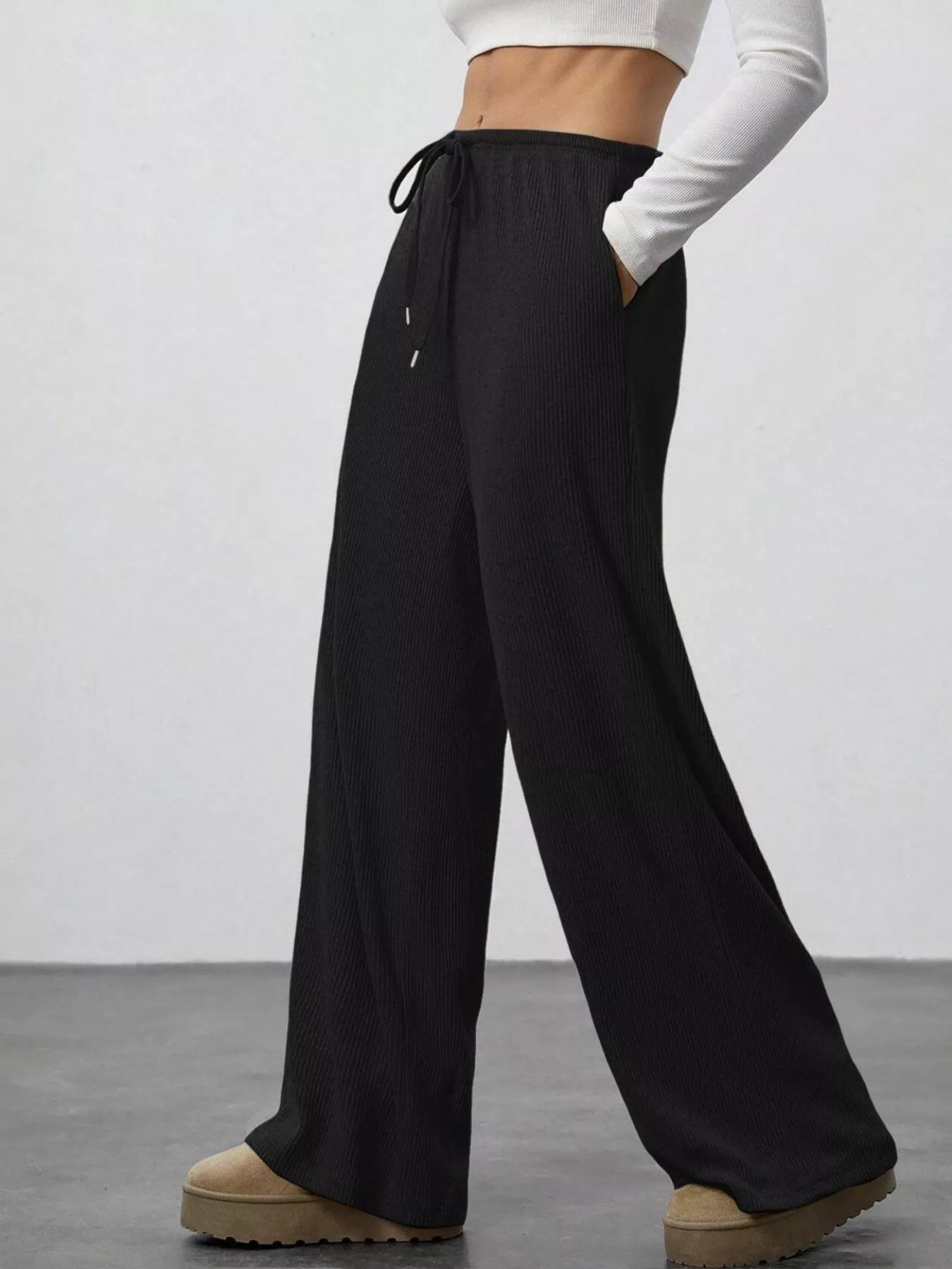 Relaxed Fit Wide Leg Pants