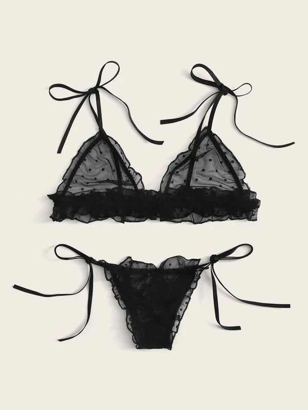 Sexy Lingerie Set Women Lace Beautiful Back Criss Cross Strap Thin French Bra Wireless Bra Triangle Cup Girl