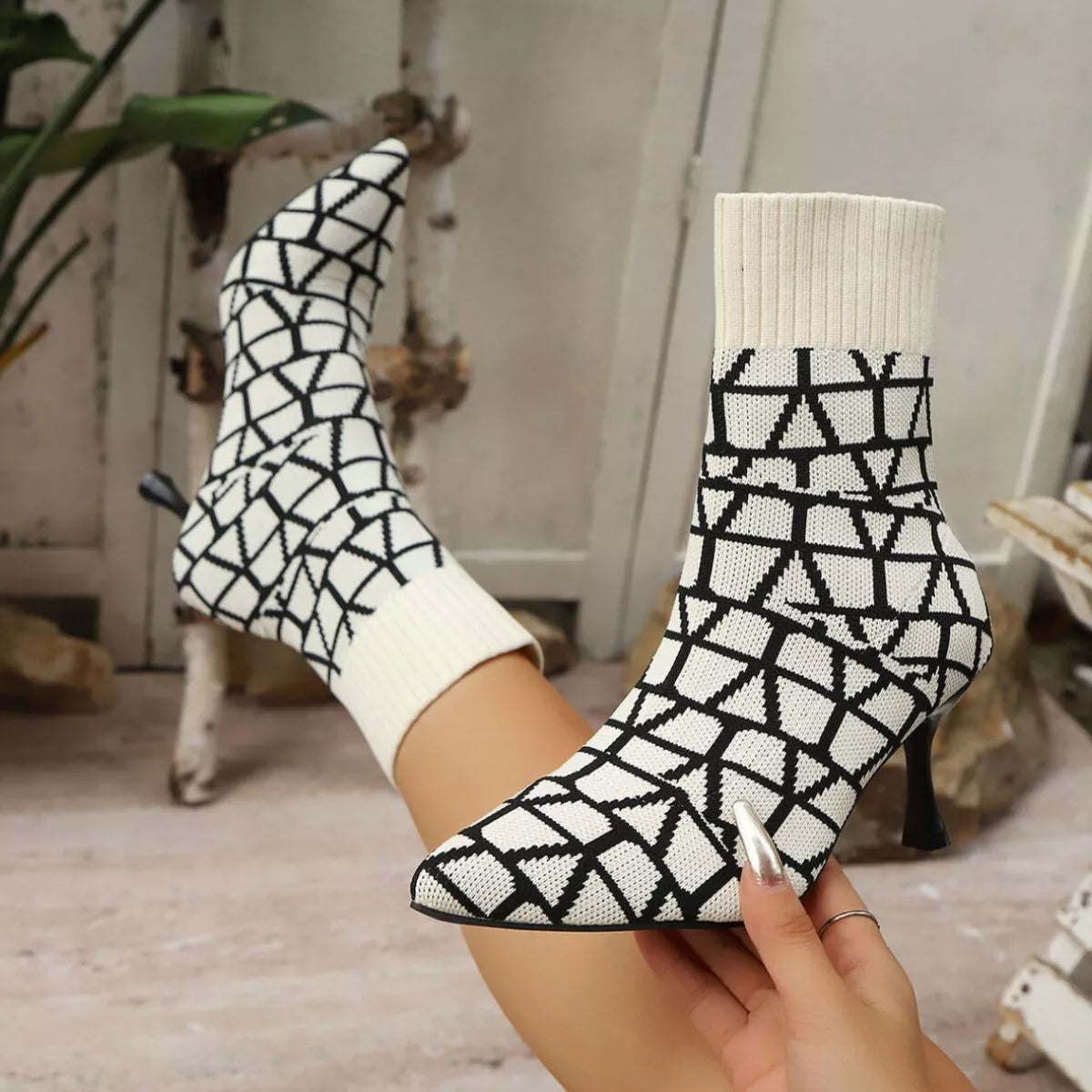Mesh Point Toe Stiletto Boots Ivory