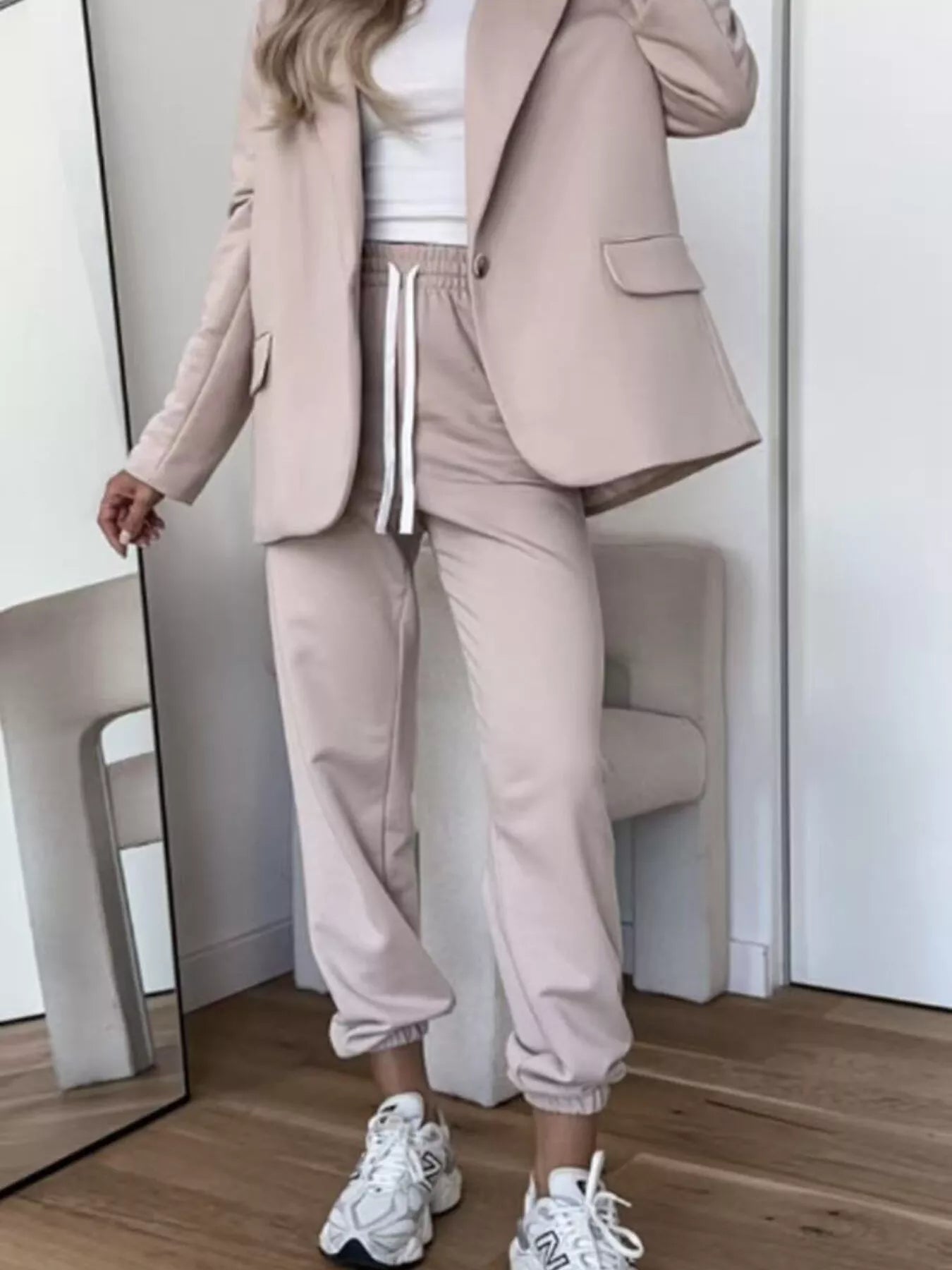 Lapel Collar One Button Blazer and Joggers Set Red