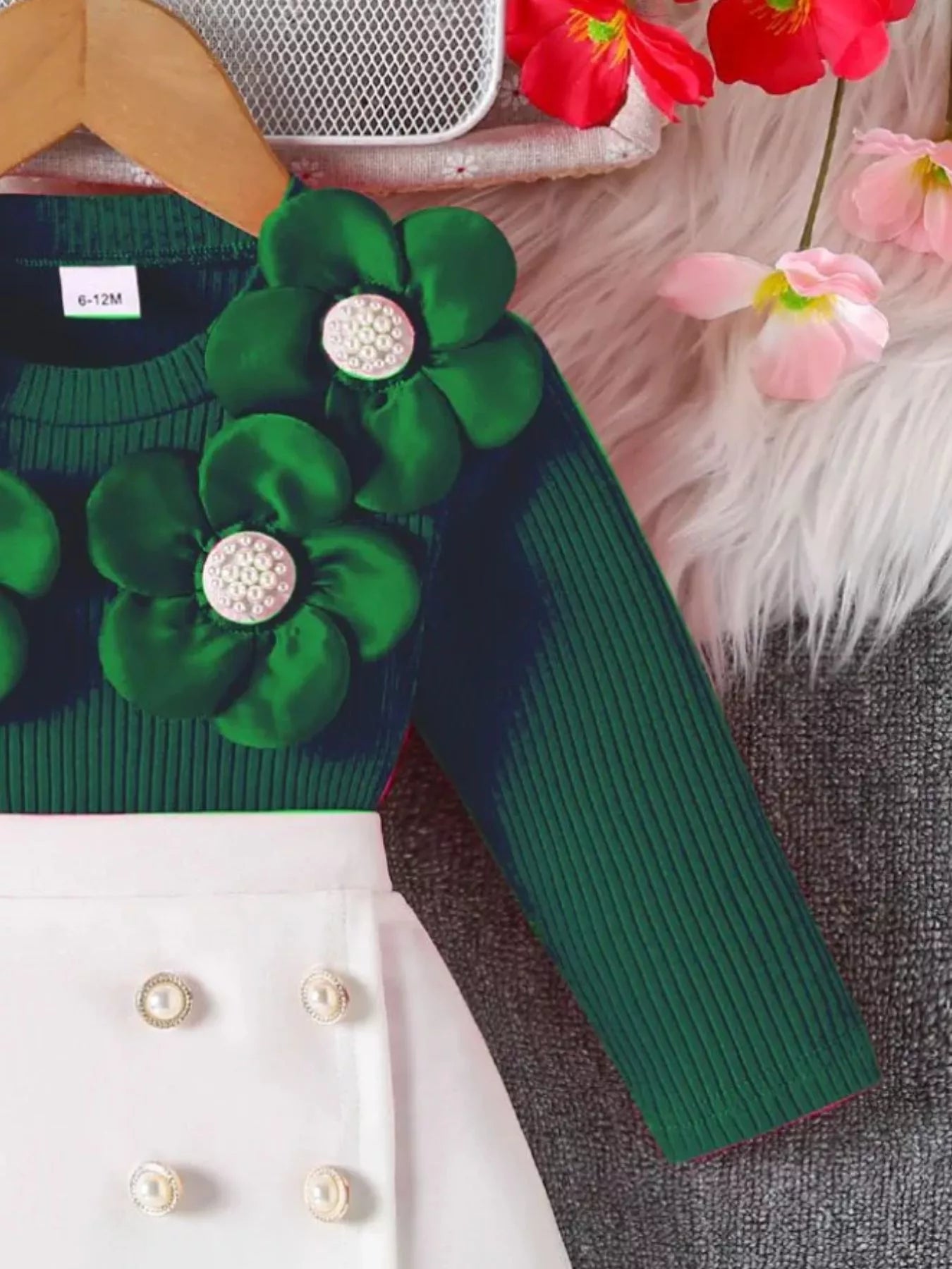 Children's Floral Applique Ribbed Top & Button Decor Skirt Set