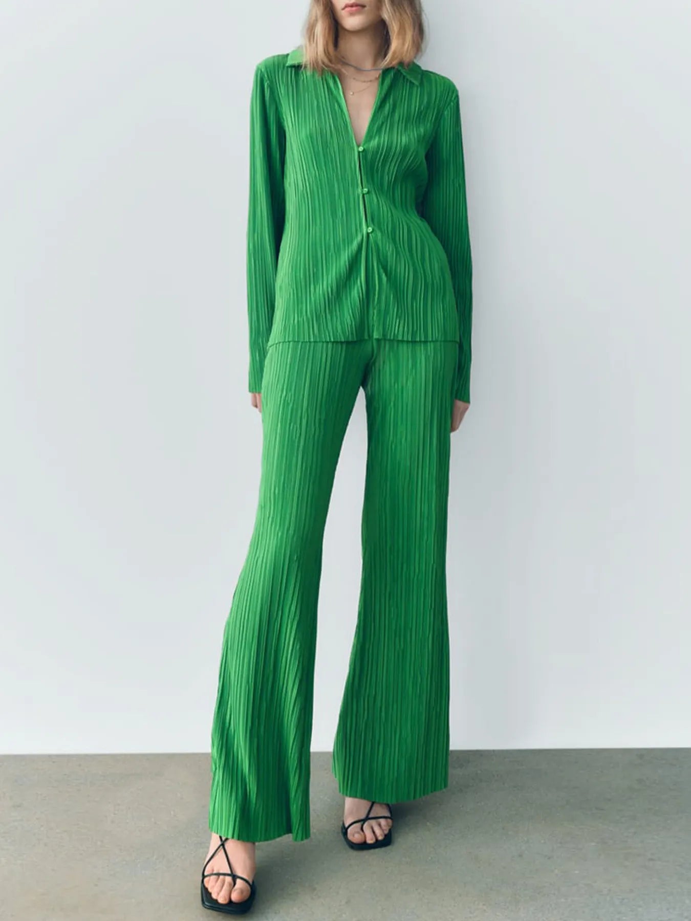 Texture Long Sleeve Top and Pants Lounge Set Green
