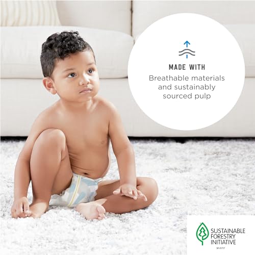 Amazon Brand - Mama Bear Plush Protection Diapers, Keeps Baby Dry, Skin Safe, Leakproof, Size Newborn, 32 Count, Hypoallergenic Premium Disposable Baby Diapers, White and Cloud Dreams