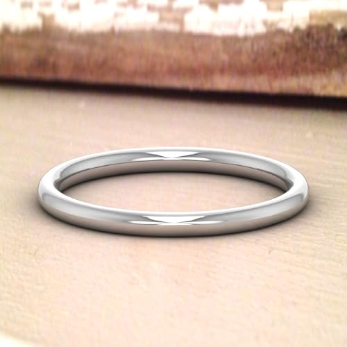 14K White Gold 2mm Plain Wedding Band (Ring Size 8.25)