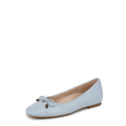 Vionic Women's Klara Ballet Flat, Blue Mist Leather, 8