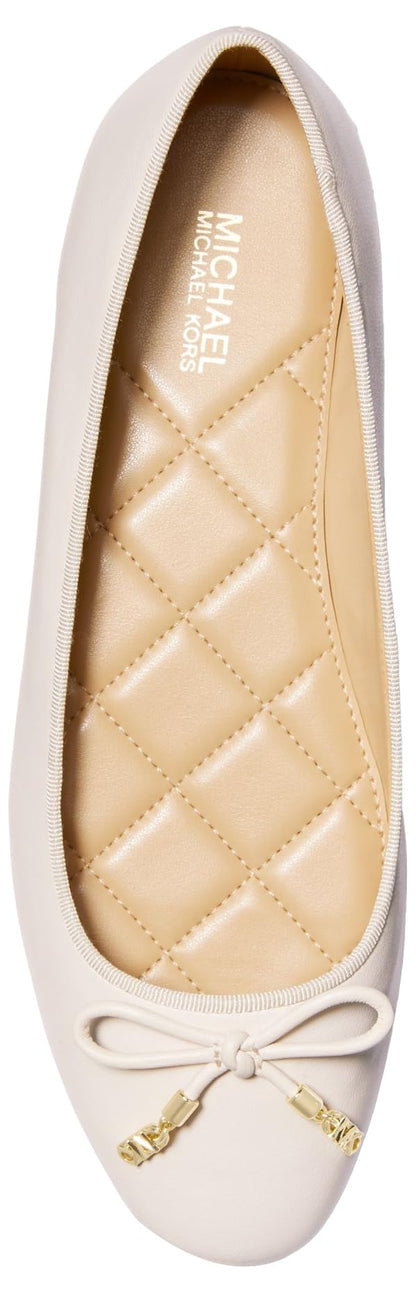Michael Kors Women's Nori Flex Flat, Light Cream, 10