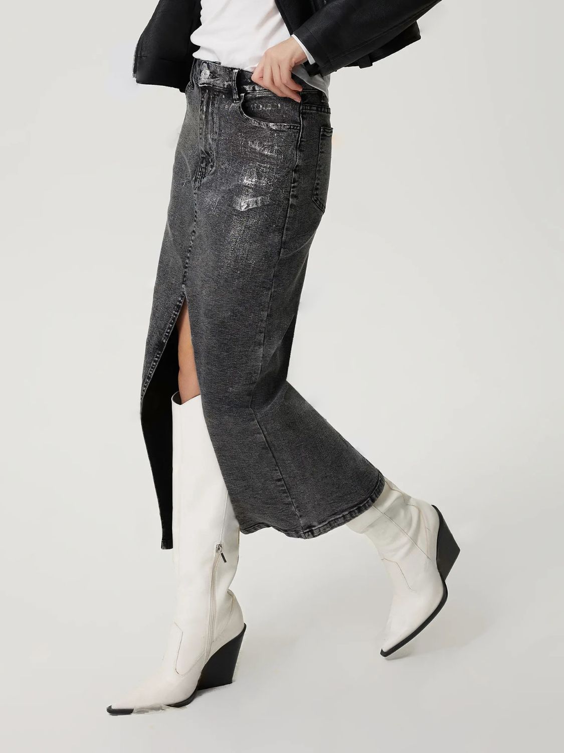 Slit Midi Denim Skirt with Pockets Black