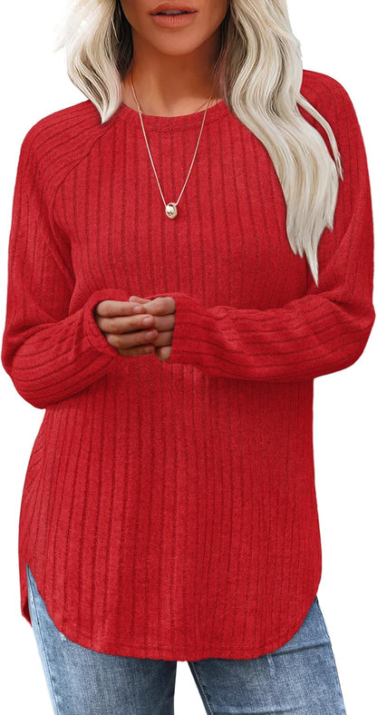 Women's Long Sleeve Tunic Tops - Loose Fit Crewneck Pullover with Curved Hem Christmas Red