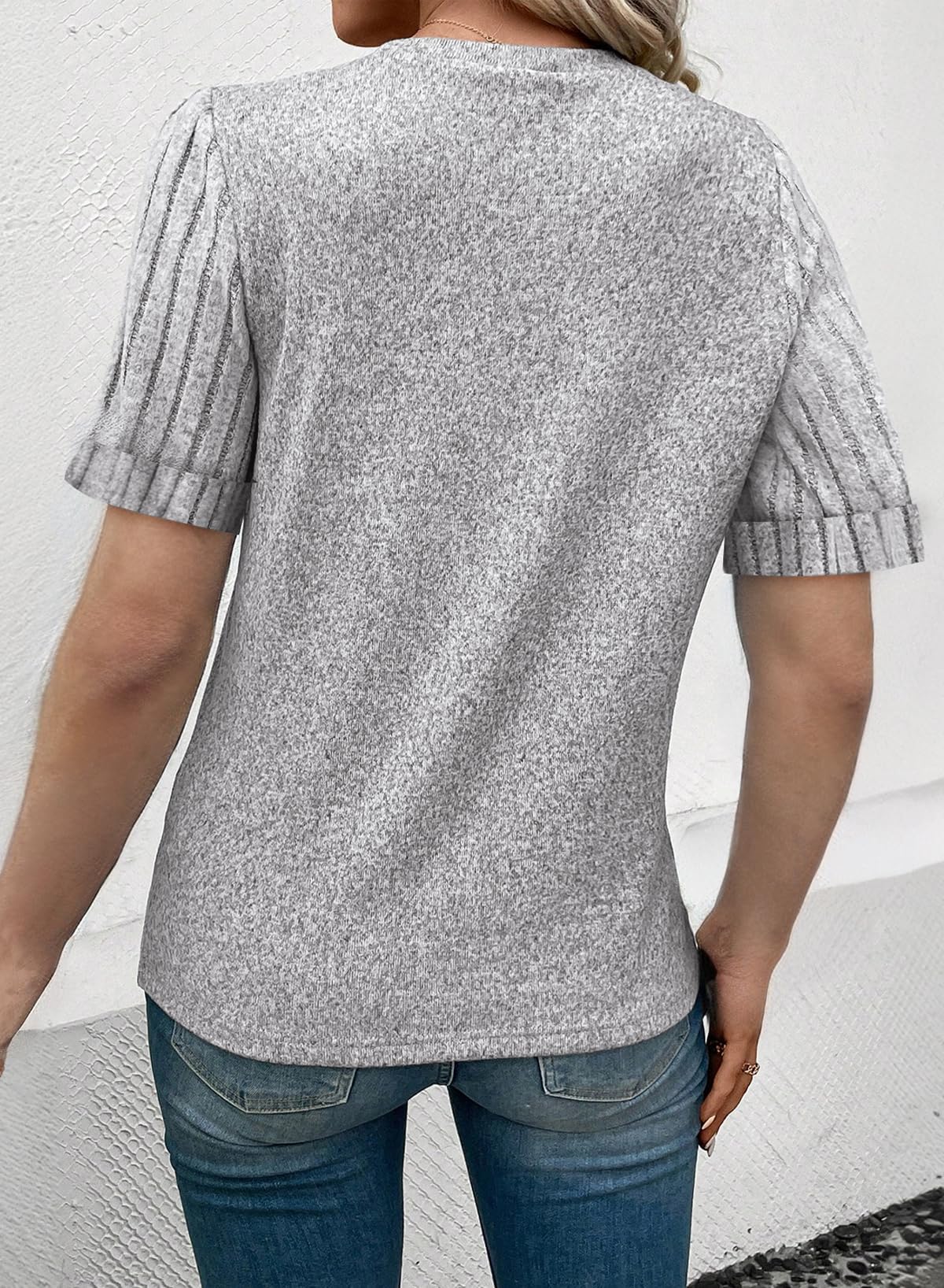 Women's Casual Short Sleeve T-Shirt Loose Fit Summer Top