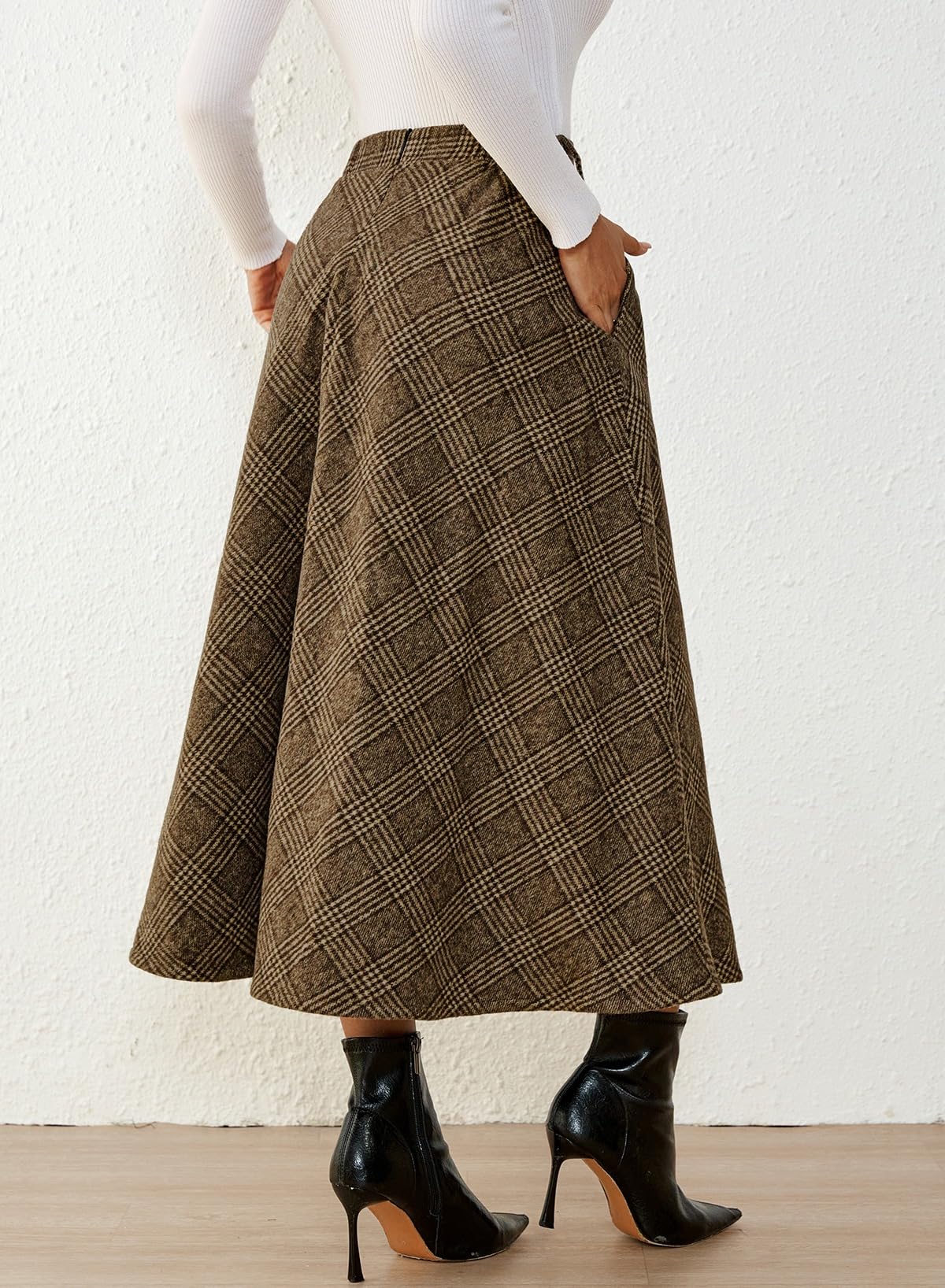 Women's Plaid Skirts - High Waist A-Line Midi Tartan Skirt with Pockets
