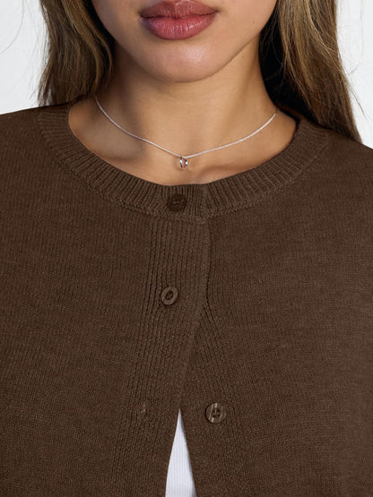 Women's Cropped Cardigan Sweaters - Lightweight Fall Button Up Knit