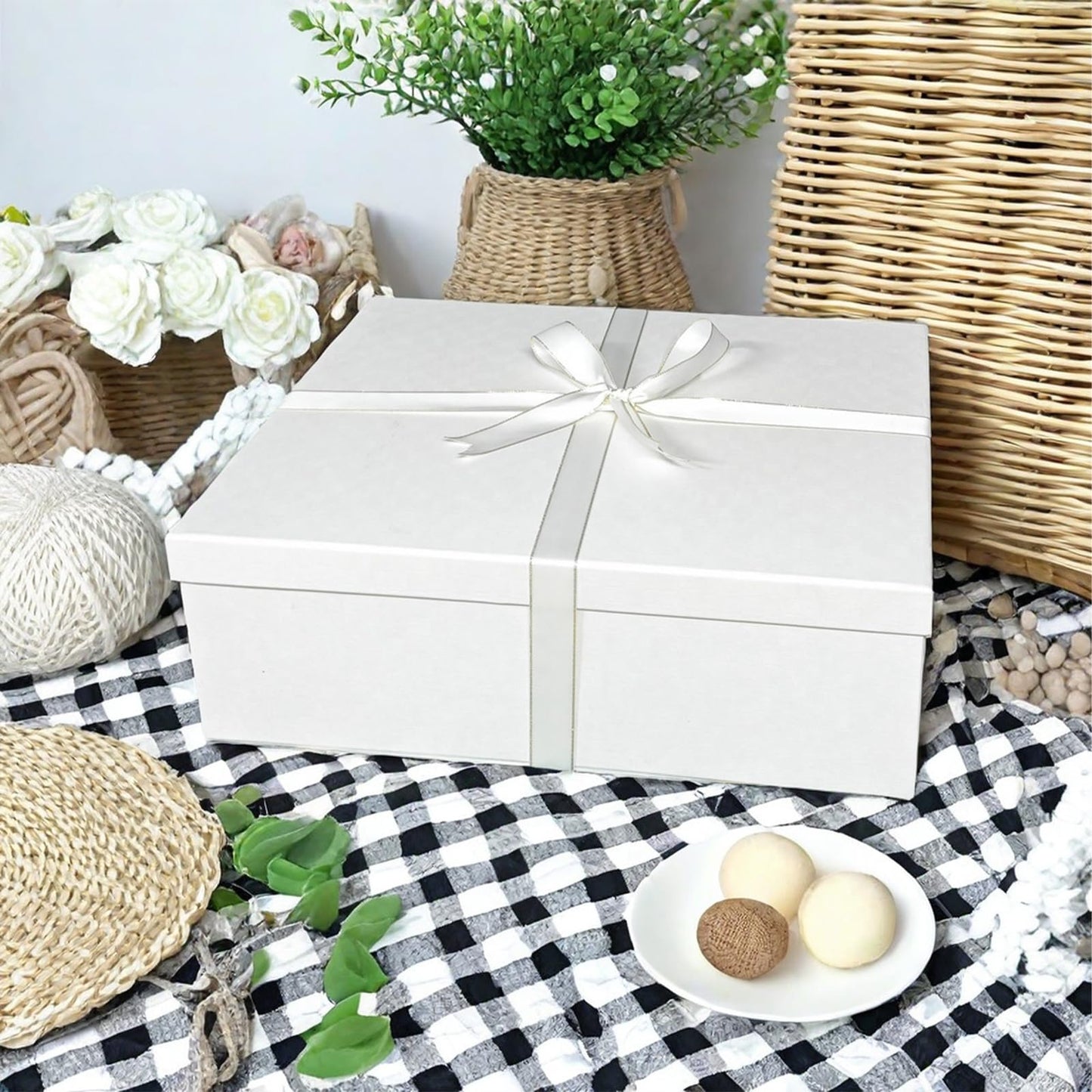 Large Gift Box with Lid 16.5x13x5.5 inches - Includes Card, Ribbons & Filler