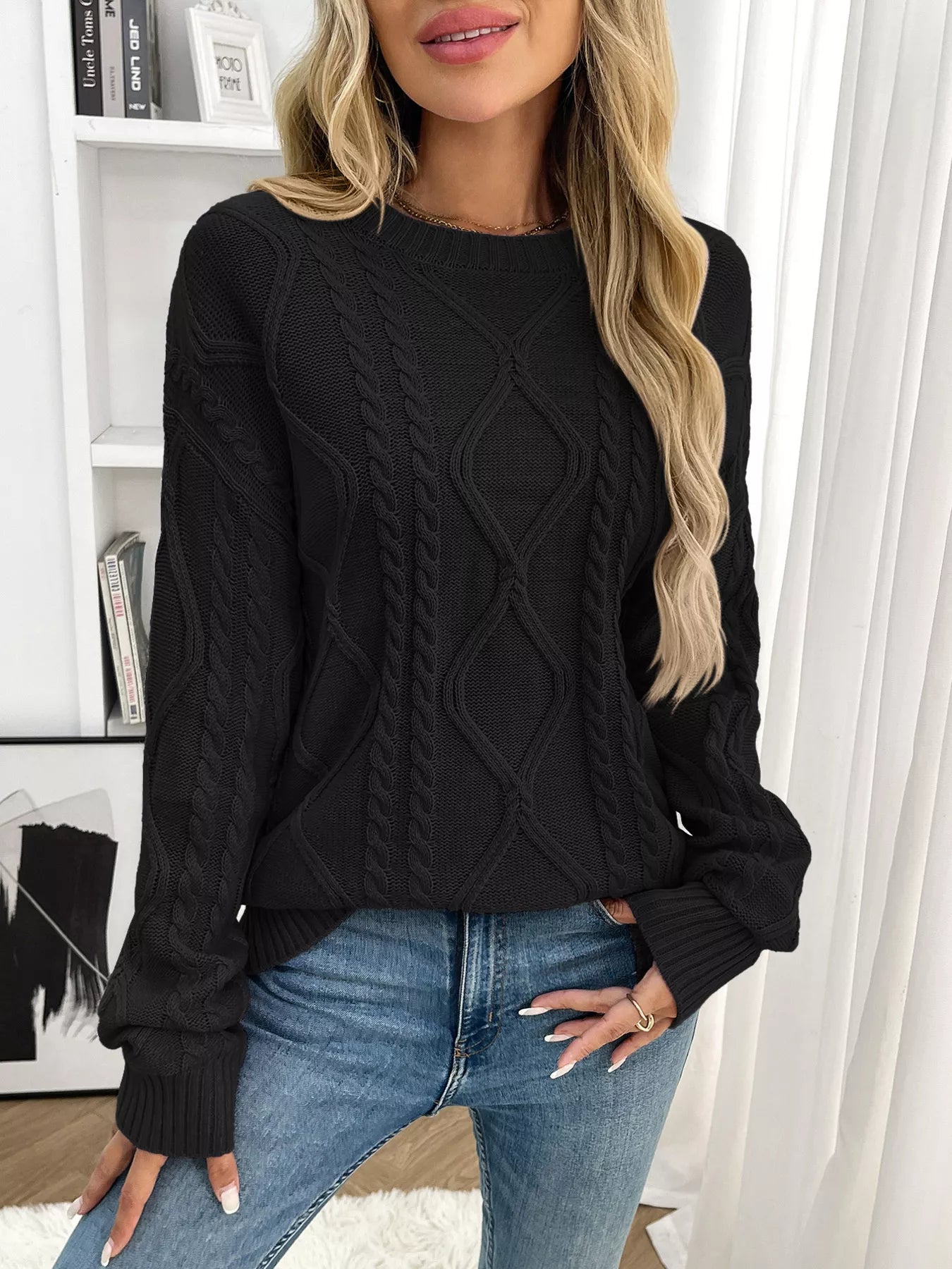Cable Knit Round Neck Long Sleeve Sweater White