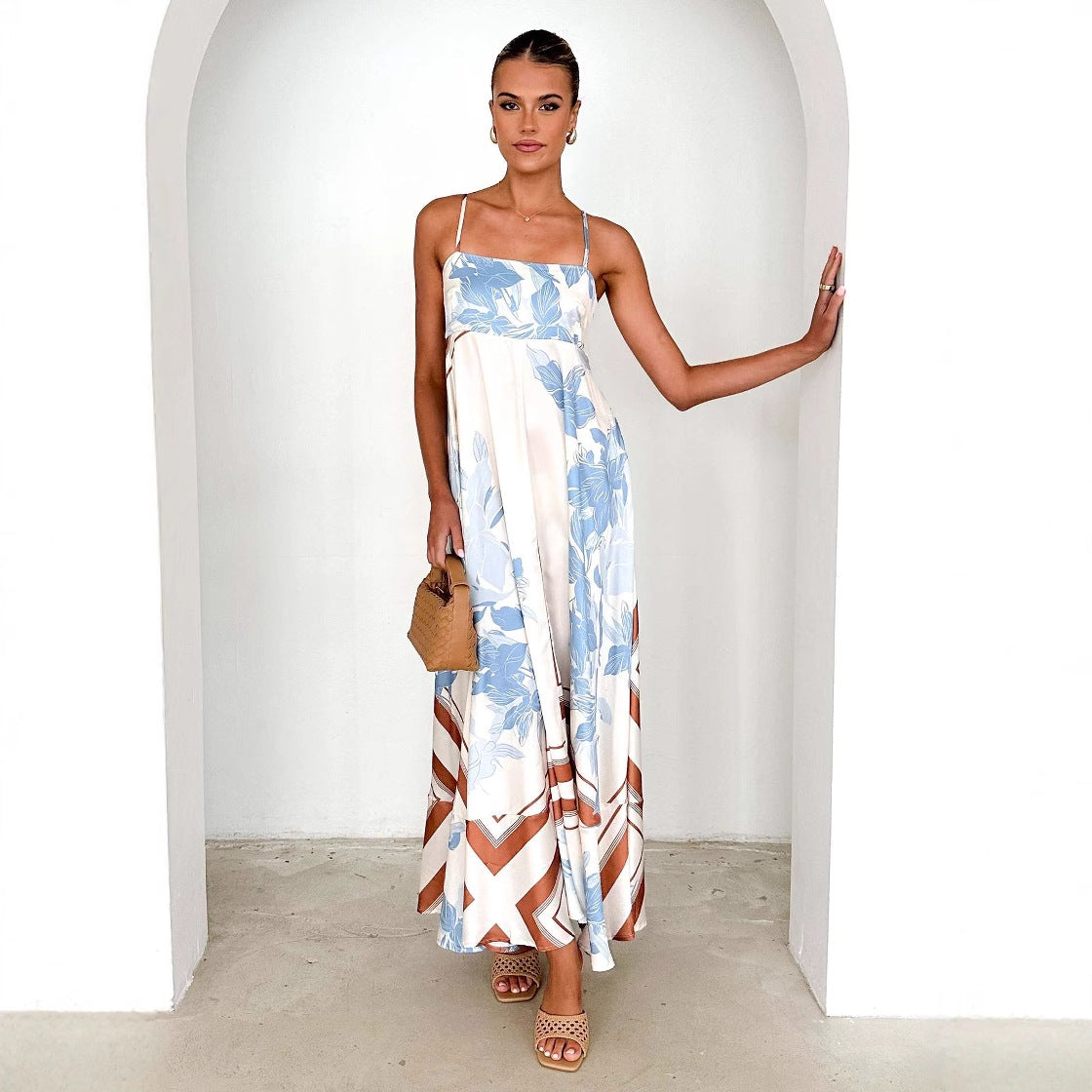 Summer Printed Backless Sexy Suspenders Large Swing High Waist Dress Women White Background with Blue Print