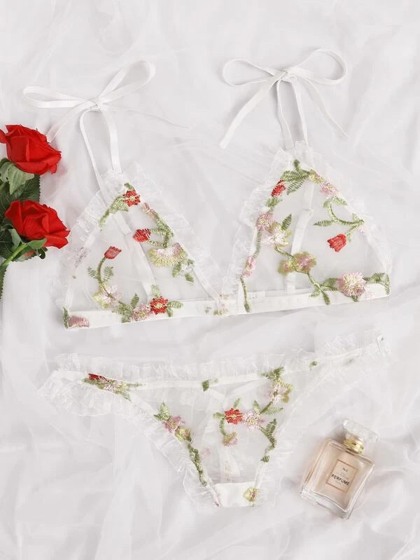 Sexy Lingerie Mesh See-through Lace Sexy Three-Point Sexy Sleepwear White
