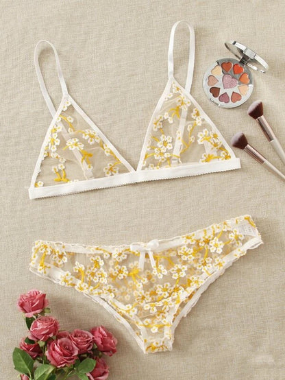 Sexy Sexy Lingerie Women Fresh Floral Embroidery Sexy Sleepwear Yellow