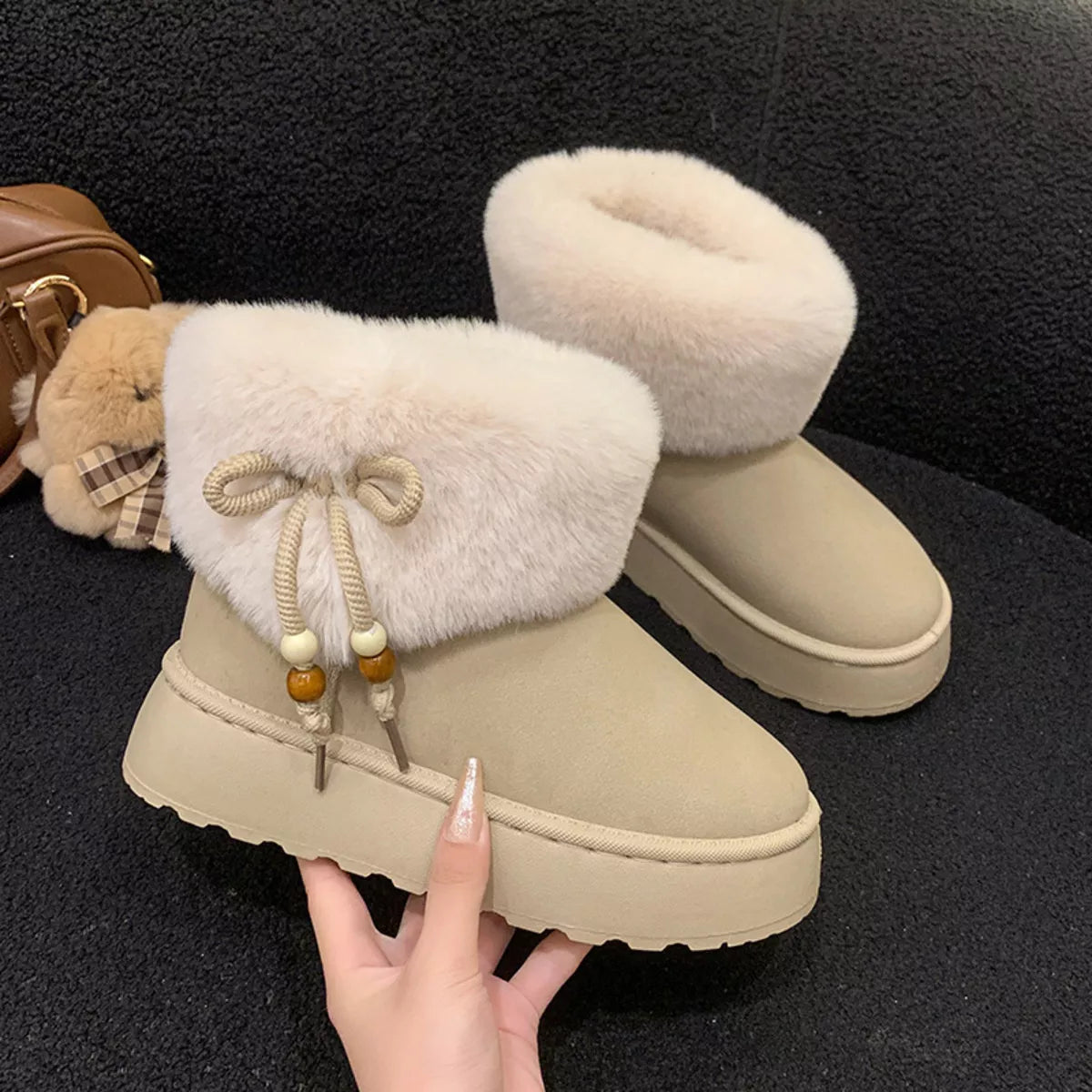 Round Toe Platform Boots Ivory