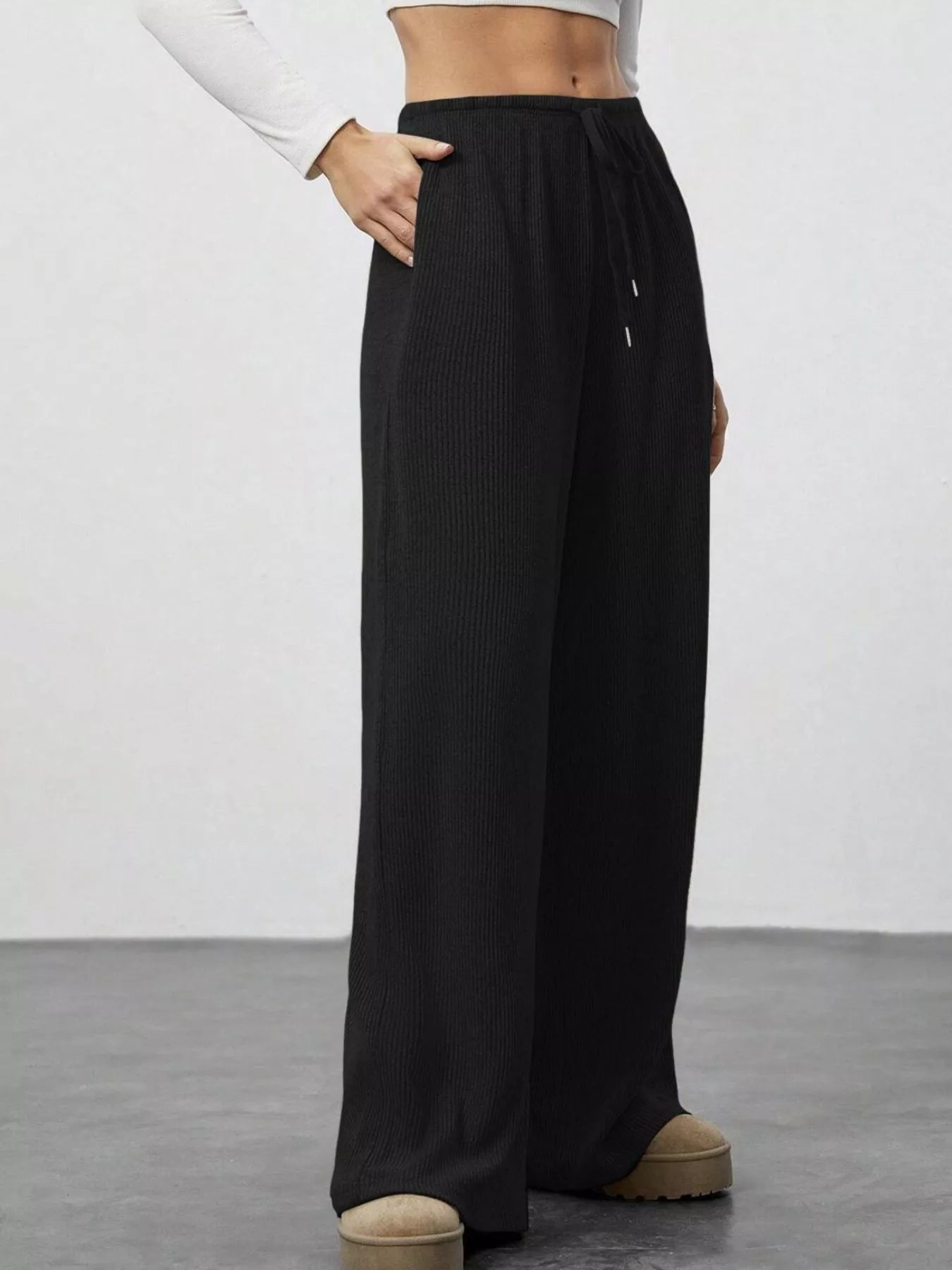 Relaxed Fit Wide Leg Pants