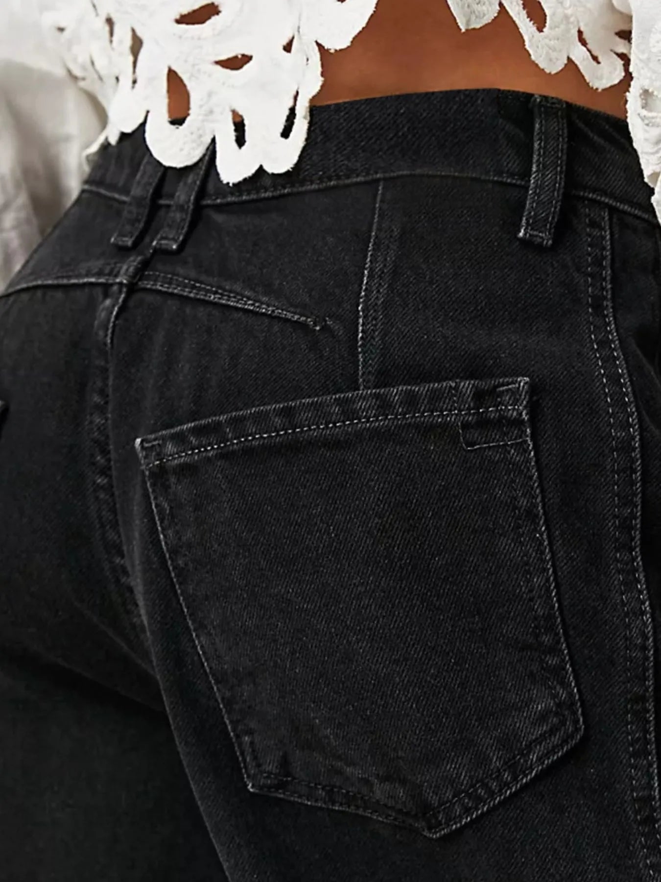Wide Leg Relaxed Fit Jeans
