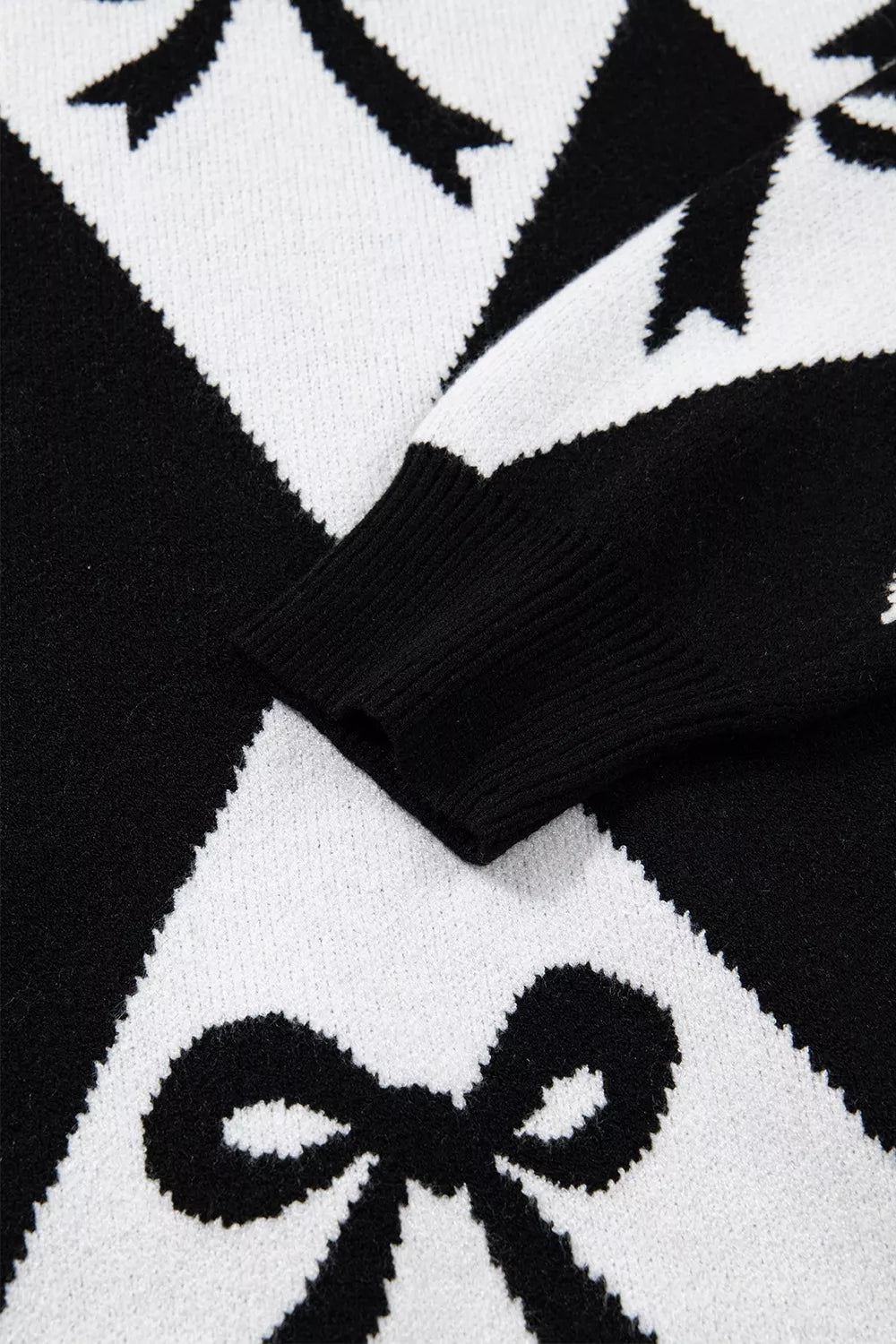 Bow Pattern Long Sleeve Contrast Sweater