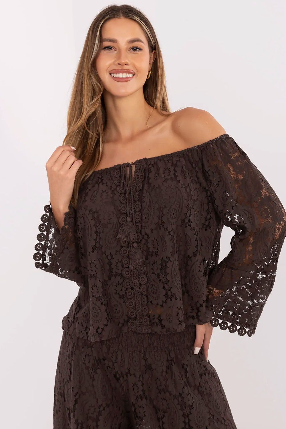 Elegant Spanish Neck Lace Tie Blouse