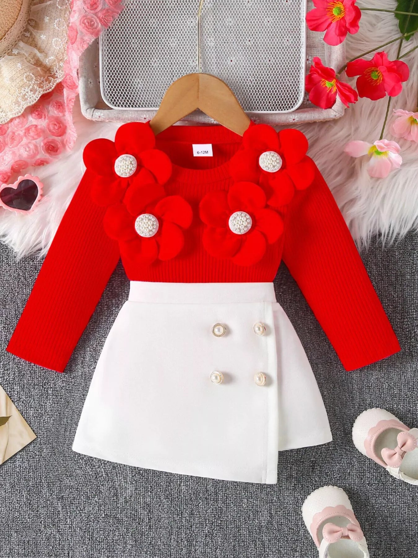 Children's Floral Applique Ribbed Top & Button Decor Skirt Set Red