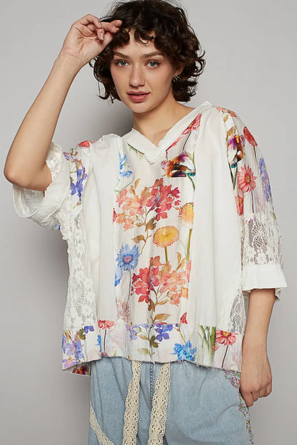 POL Floral V-Neck Raw Edge T-Shirt with Lace Detail White
