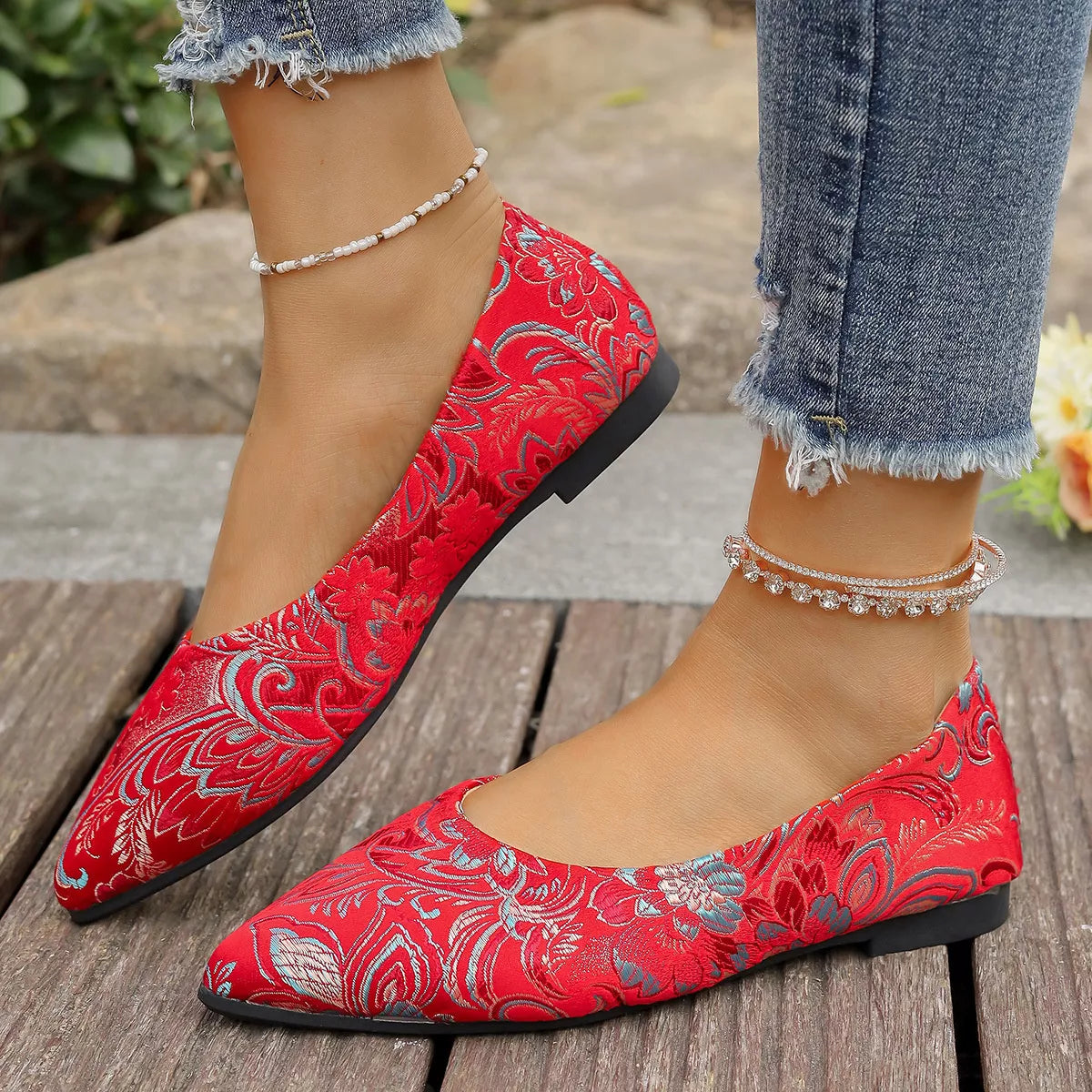 Point Toe Flats Slip-Ons Red