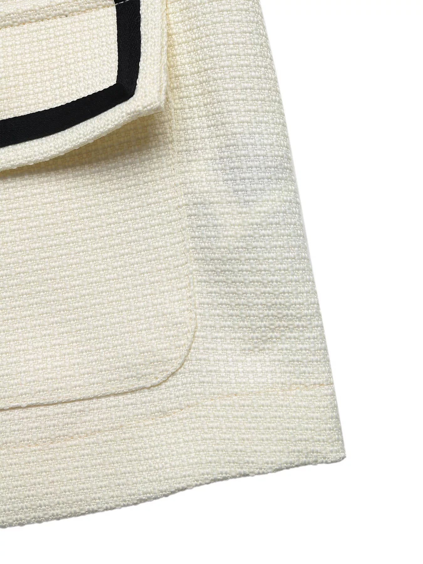 Contrast Trim Button-Up Blazer