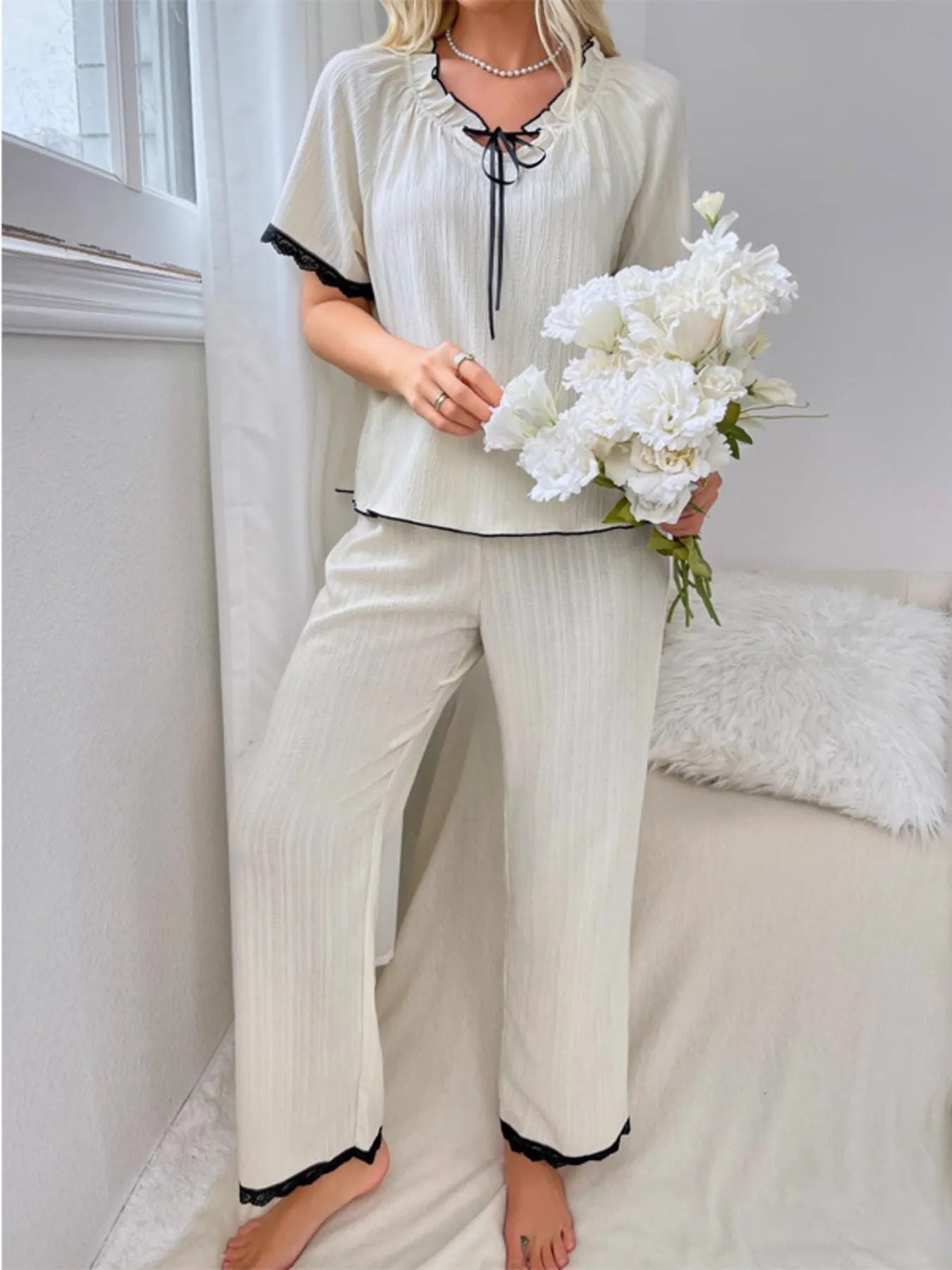 Contrast Trim Short Sleeve Top and Pants Set