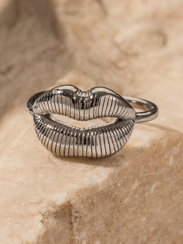 Lip pattern open ring, fashionable ring, individually packaged geometric jewelry Silver grey FREESIZE