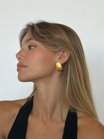 Striped trapezoidal earrings with special lines Golden FREESIZE