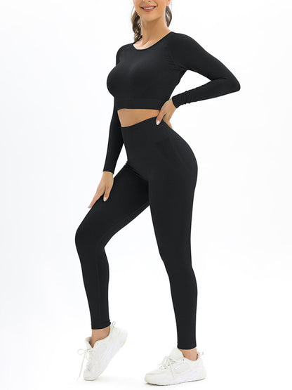 Women's Seamless Athletic Set - Long Sleeve Top & Leggings Black