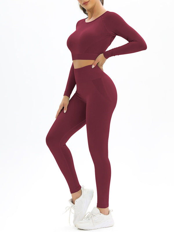 Women's Seamless Athletic Set - Long Sleeve Top & Leggings